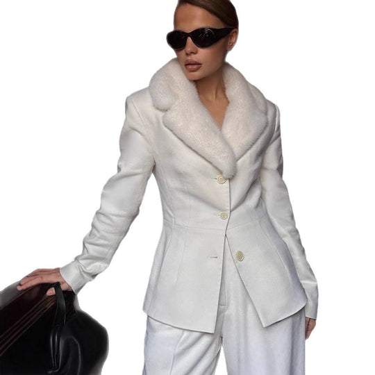 Damen Taillierter Blazer mit Webpelz‑Schalkragen & weite Bundfaltenhose Shop Nory