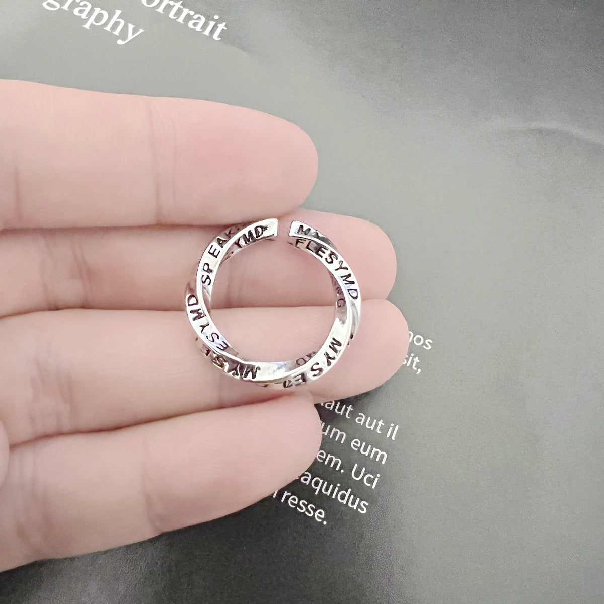 Damen Offener Ring mit inspirierendem Schriftzug Shop Nory