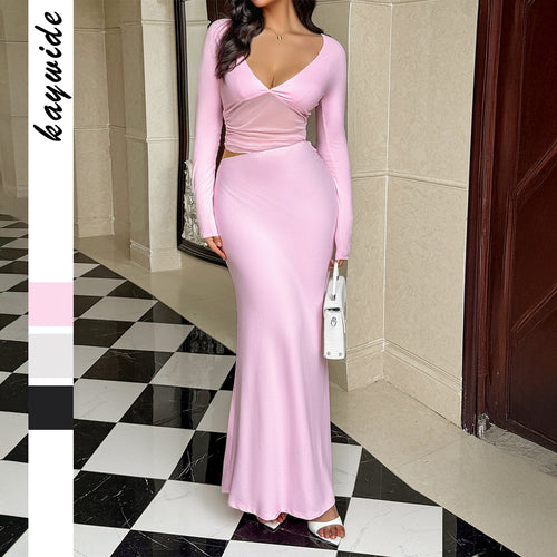 Damen nan tailliertes Maxikleid mit tiefem V‑Ausschnitt, seitlichem Cut‑Out und figurbetonter Stretch‑Silhouette Shop Nory