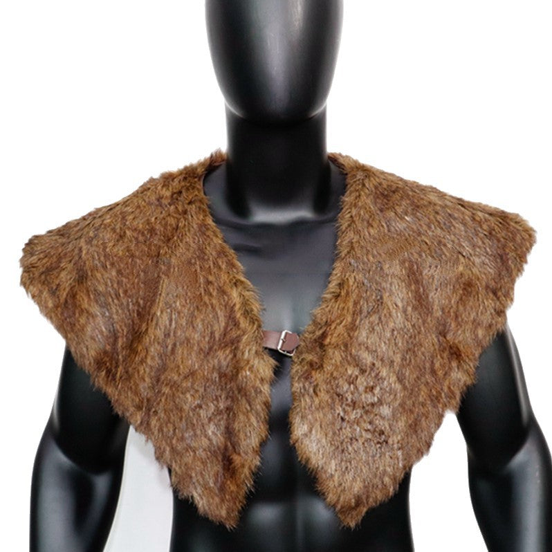 Herren historisch inspiriertes Kunstfell‑Schultercape mit Lederriemen Shop Nory