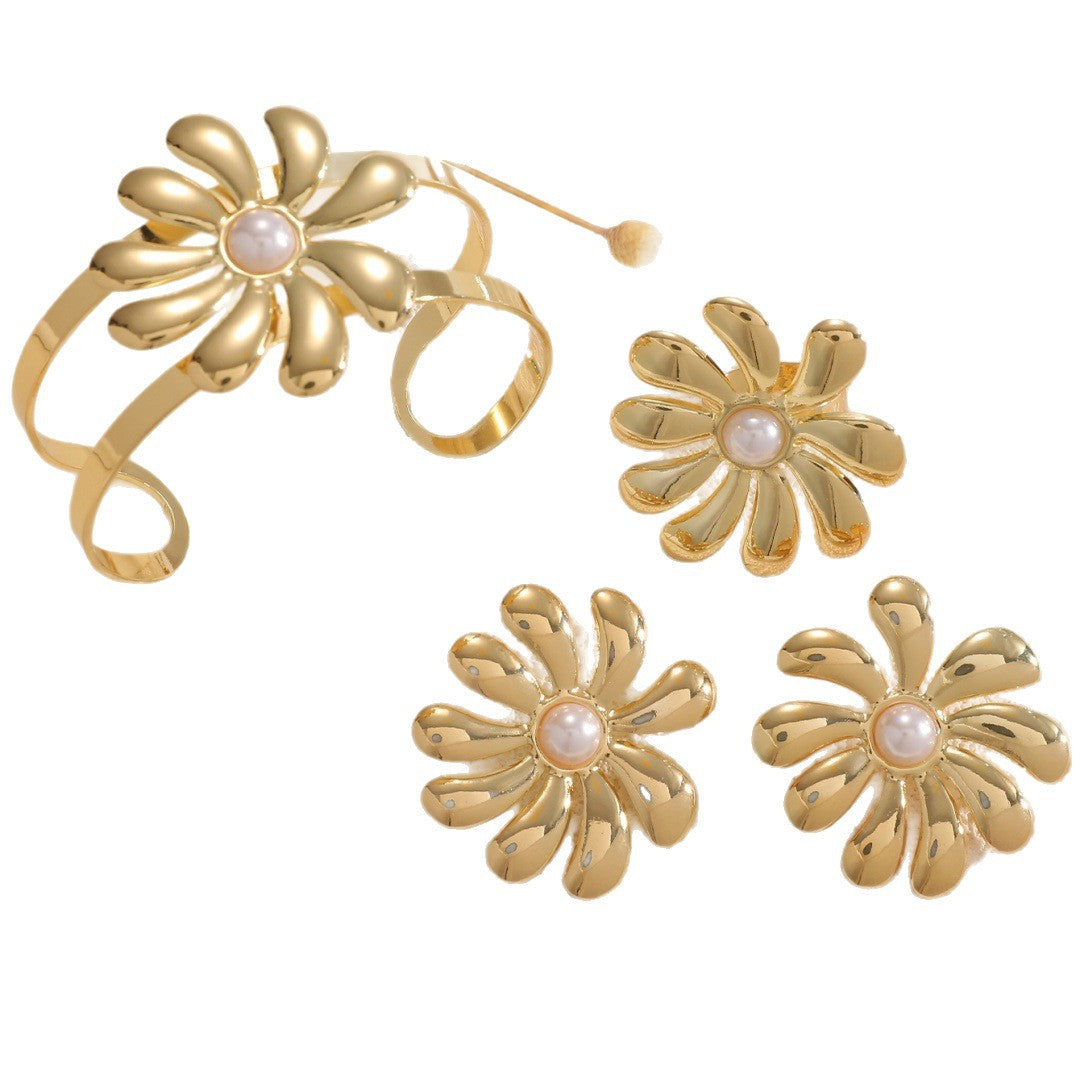Damen Offener Armband mit kunstvollem Blumendesign Shop Nory