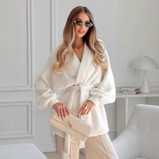 Damen Luxuriöser Wickelcardigan mit komfortablem Schnitt und Gürtel