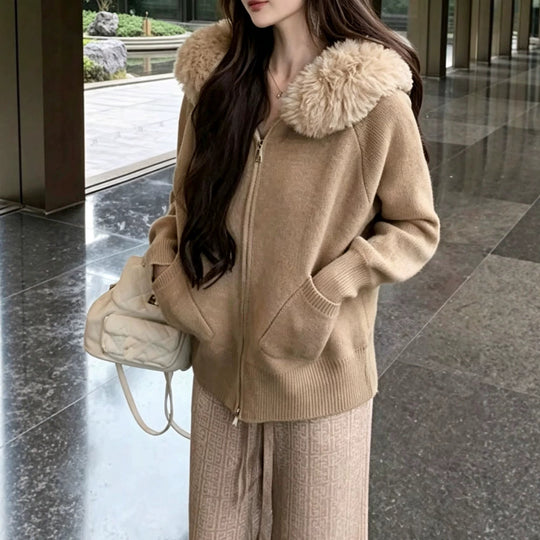 Damen Kapuzenjacke mit Fake-Fur-Kragen und durchgehendem Reißverschluss Shop Nory