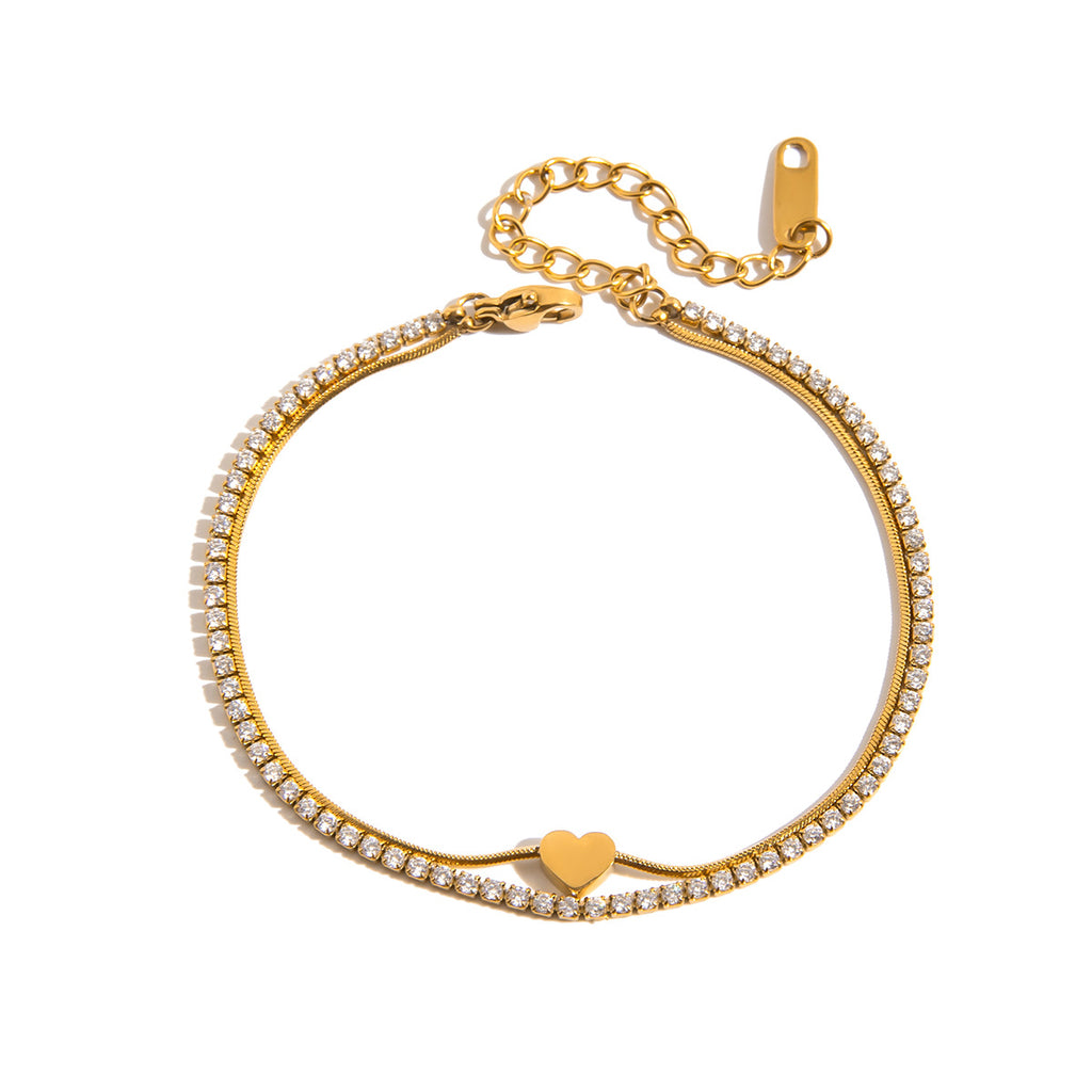 Damen Armband mit herzförmigen Zirkonia-Anhängern aus hypoallergenem Edelstahl Shop Nory