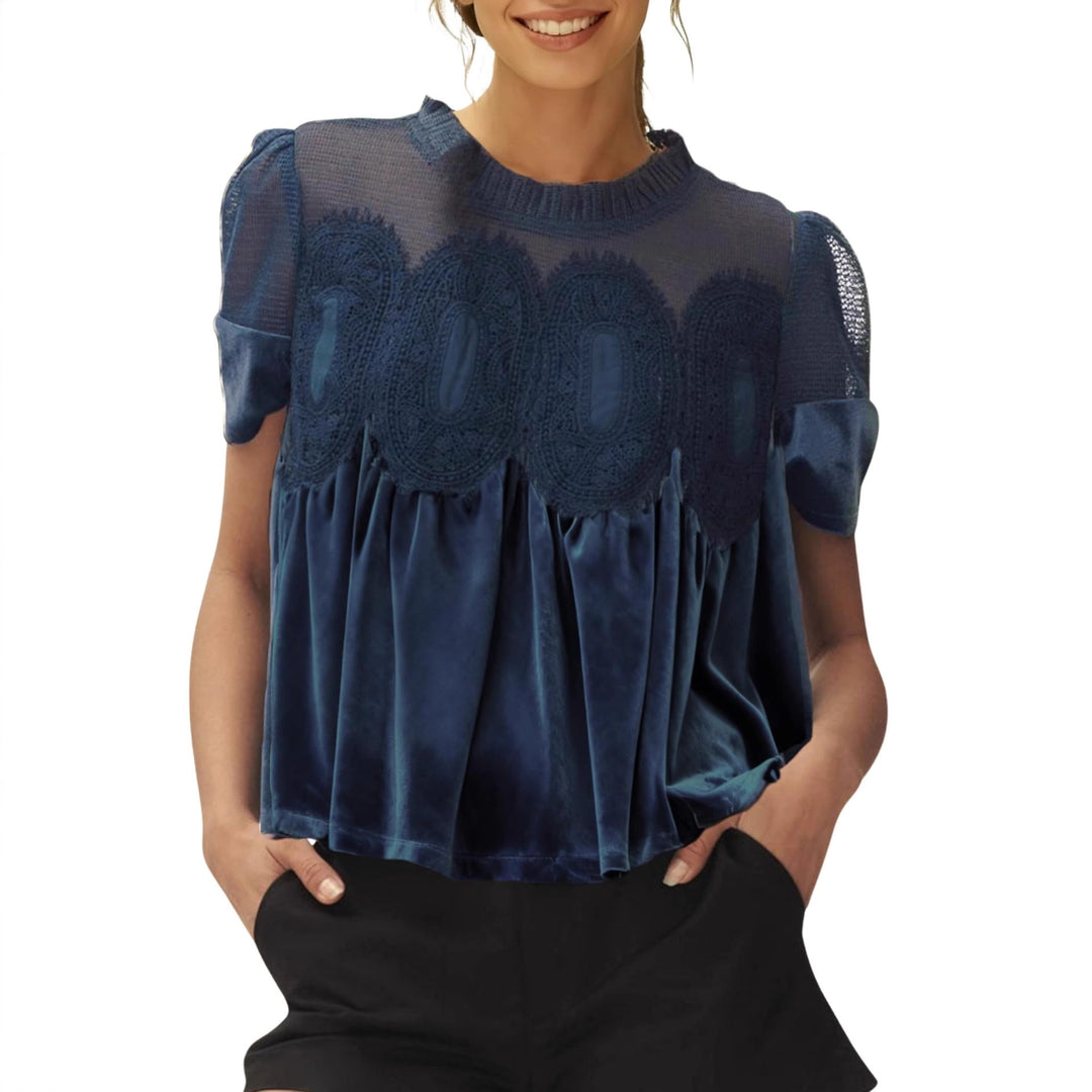 Damen Samtbluse mit Spitzenbesatz, transparentem Einsatz und geraffter A-Linie Shop Nory