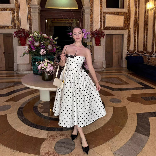 Damen Polka-Dot Cocktailkleid mit raffiniertem Rock Shopnory