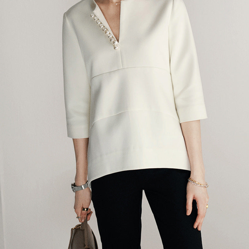 Damen Elegante und stilvolle Bluse mit Perlen-Detail Shop Nory