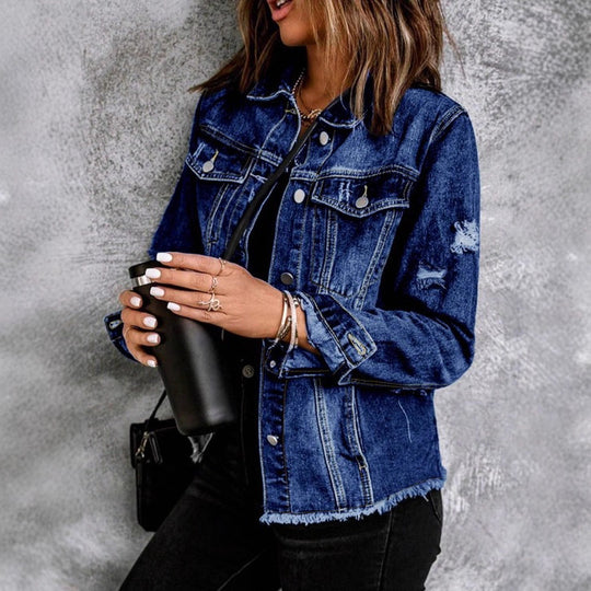 Damen Taillenbetonte Denim-Truckerjacke mit leichtem Destroyed-Effekt und Fransenbund Shop Nory
