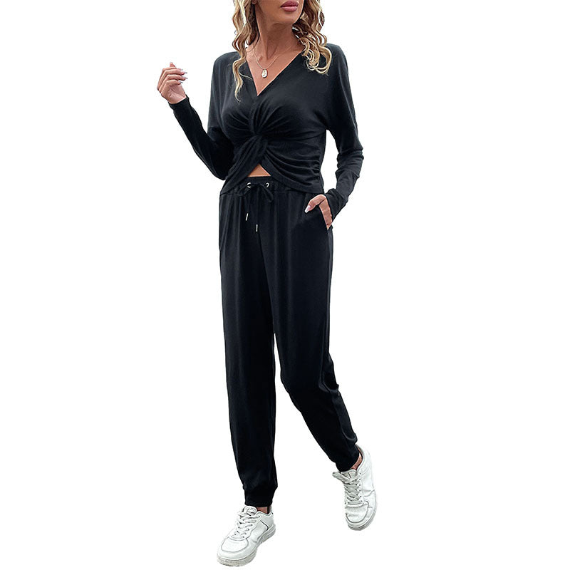 Damen Lässiger Zweiteiler mit Twist‑Top und Bundfalten‑Jogger Shop Nory