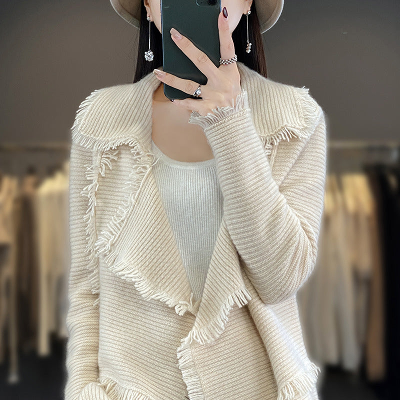 Damen Langer Fransen‑Strickcardigan mit großem Schalkragen und feiner Rippenstruktur Shop Nory