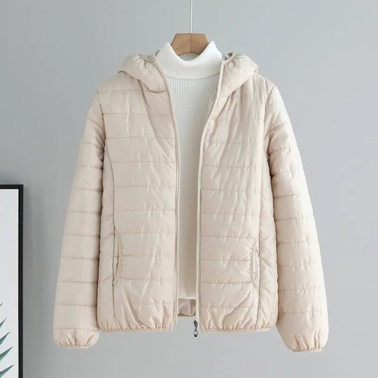 Damen gesteppte Übergangsjacke mit praktischen Taschen und Kapuze