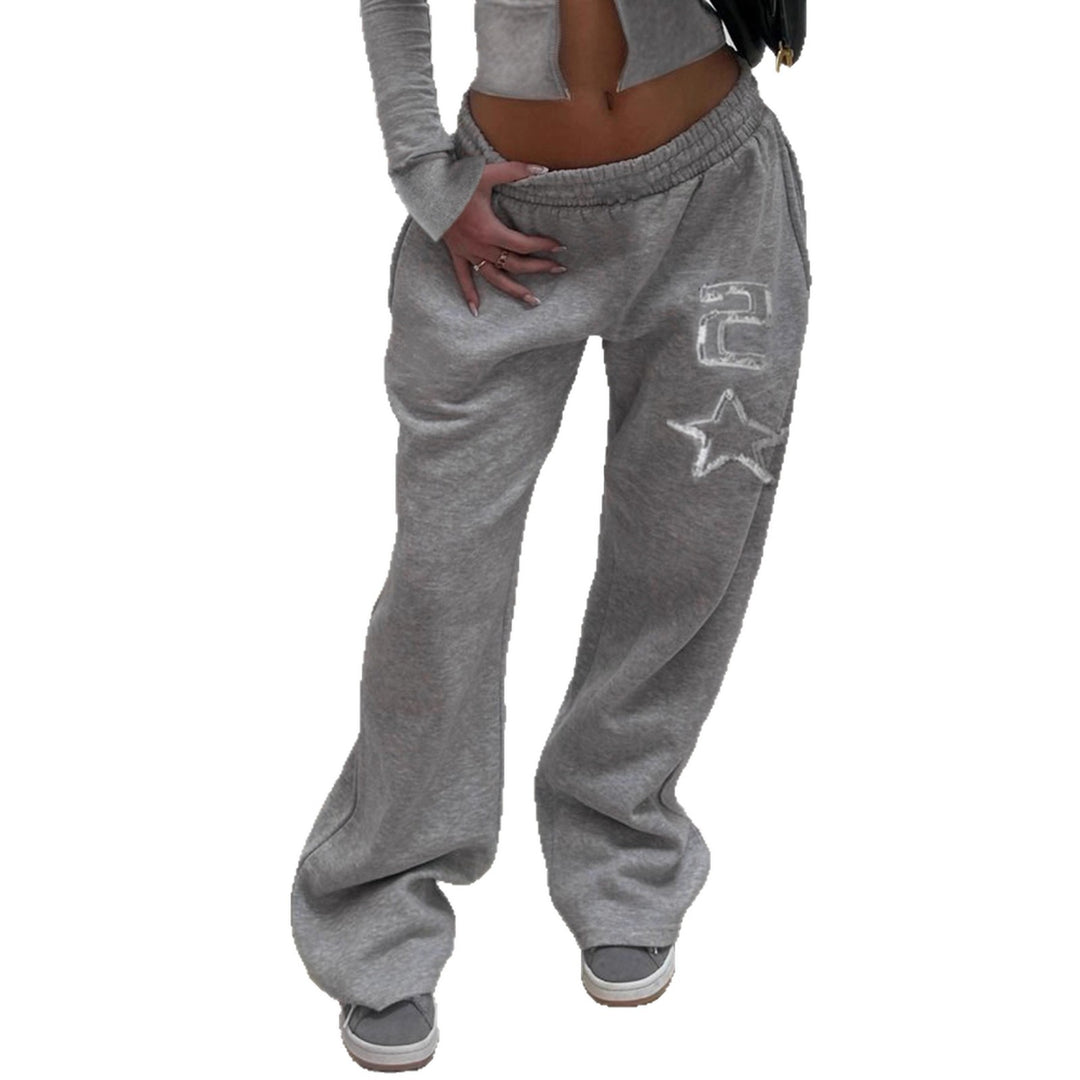 Damen nan taillierte Cropped-Kapuzenjacke mit durchgehendem Reißverschluss, elastischem Abschlussbund und dekorativem College-Print Shop Nory