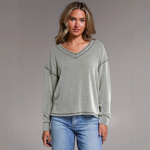 Damen Gestreiftes Feinstrick-Longsleeve mit V-Ausschnitt und dekorativen Kanten Shop Nory