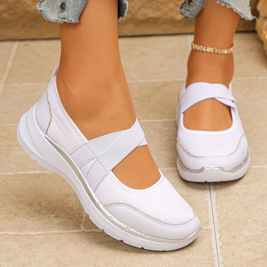 Damen Sportive Mary-Jane-Sneaker mit elastischem Kreuzriemen Shop Nory
