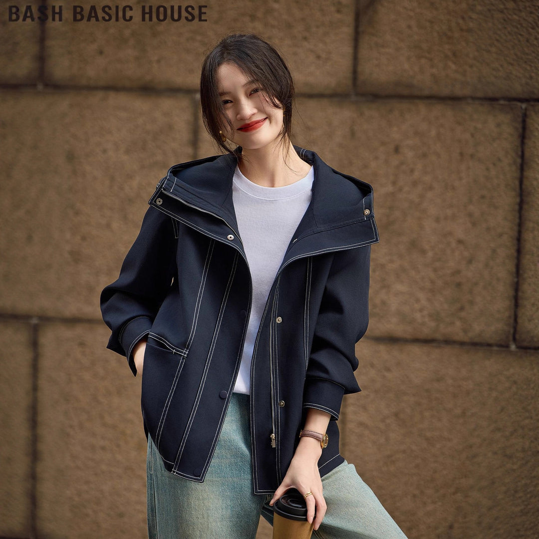 Damen Kapuzenjacke im Boxy‑Cut mit sichtbaren Kontrastnähten Shop Nory