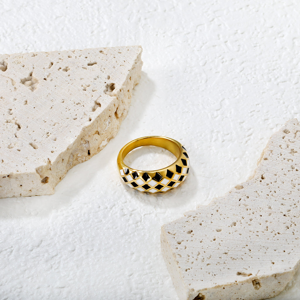 Damen Ring mit modernem, geometrischem Design aus hochwertigem Edelstahl Shop Nory