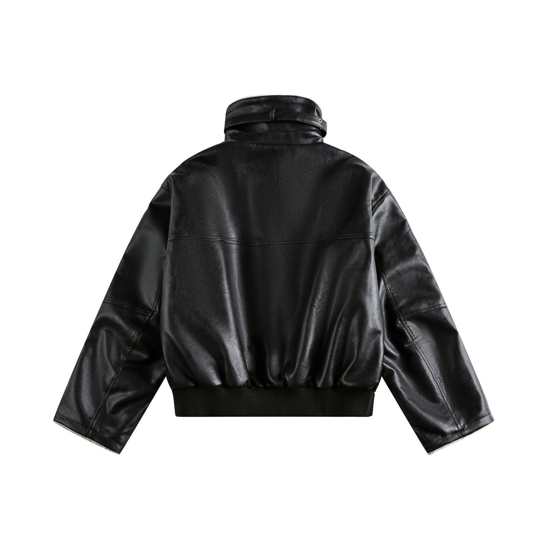 Damen Moderner Aviator-Blouson aus veganem Leder mit Teddykragen und kontrastierten Ärmelumschlägen Shop Nory
