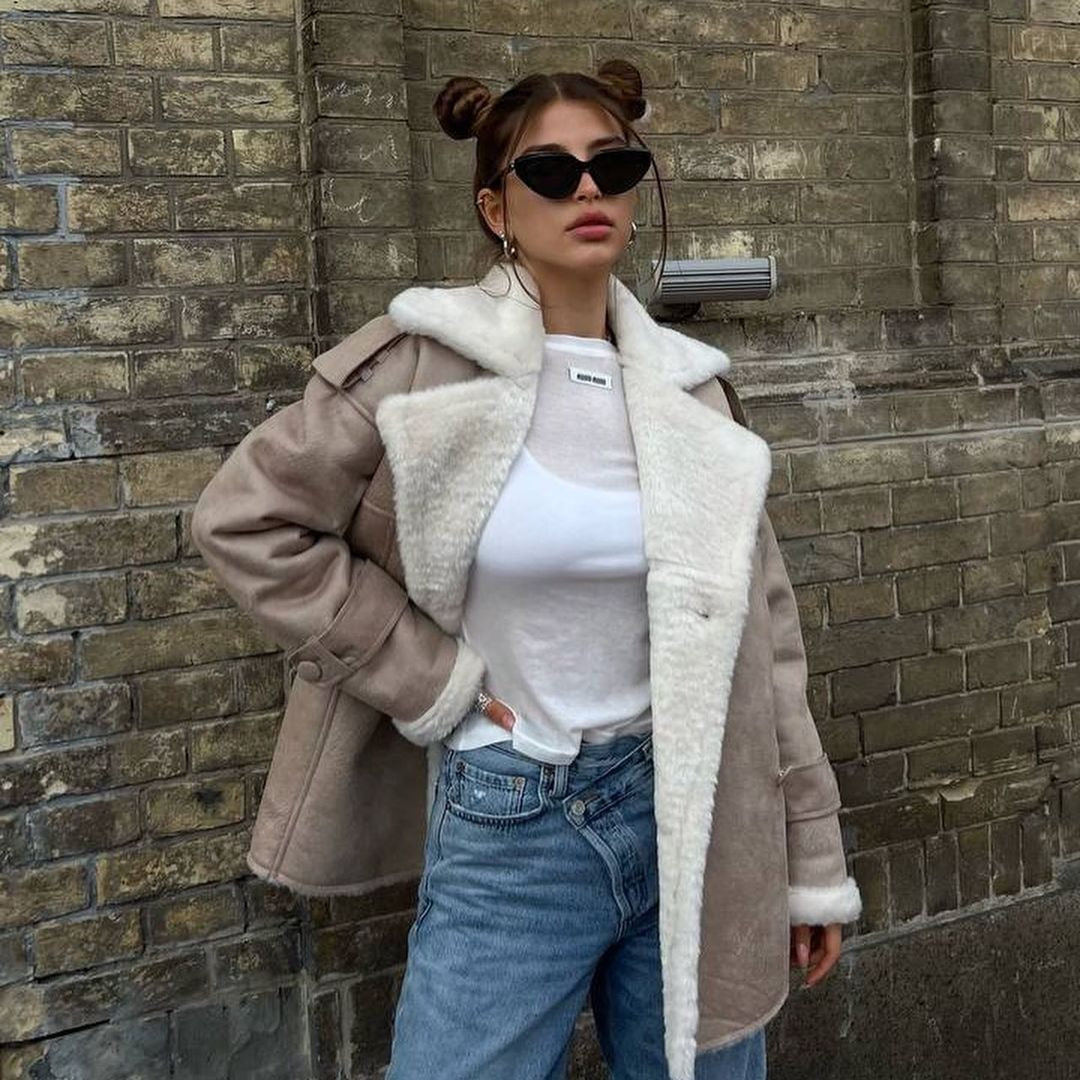 Damen Oversized Fliegerjacke aus Lammfellimitat mit Doppelreihiger Knopfleiste Shop Nory