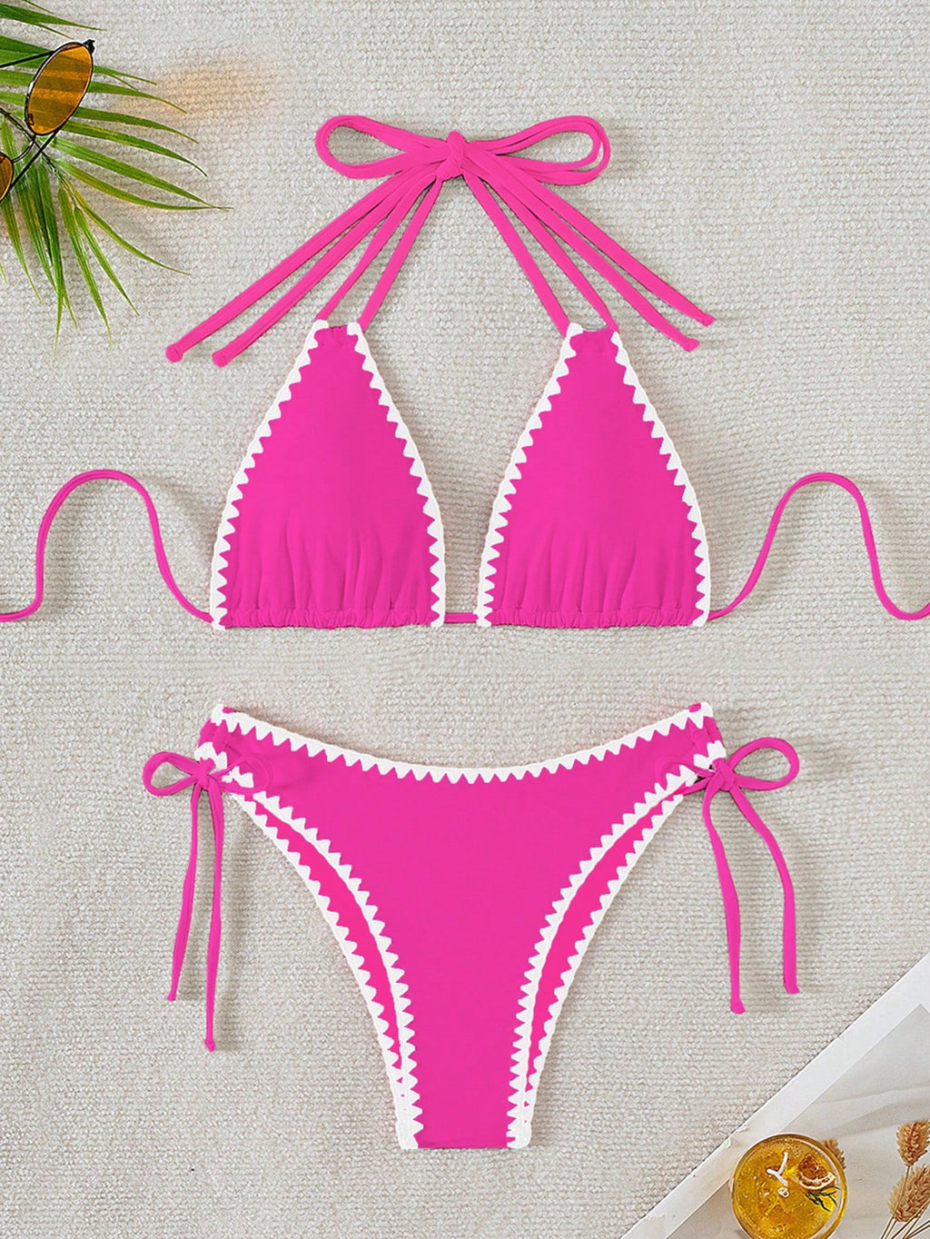 Damen Triangel-Bikini mit verspielten Kontrastnähten