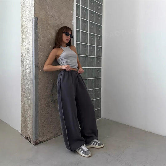 Damen locker sitzende High-Waist Sweatpants mit weitem Bein und elastischem Bund Shop Nory