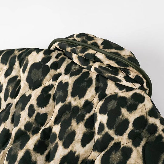 Damen Kurzjacke mit Leopardenprint, kastiger Silhouette und Schalkragen Shop Nory