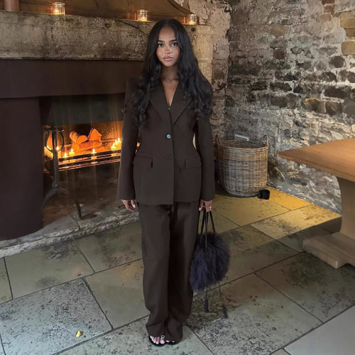 Damen Zweiteiliges maßgeschneidertes Blazer‑Hosen‑Set mit tailliertem Schnitt und weitem Palazzohosenbein Shop Nory