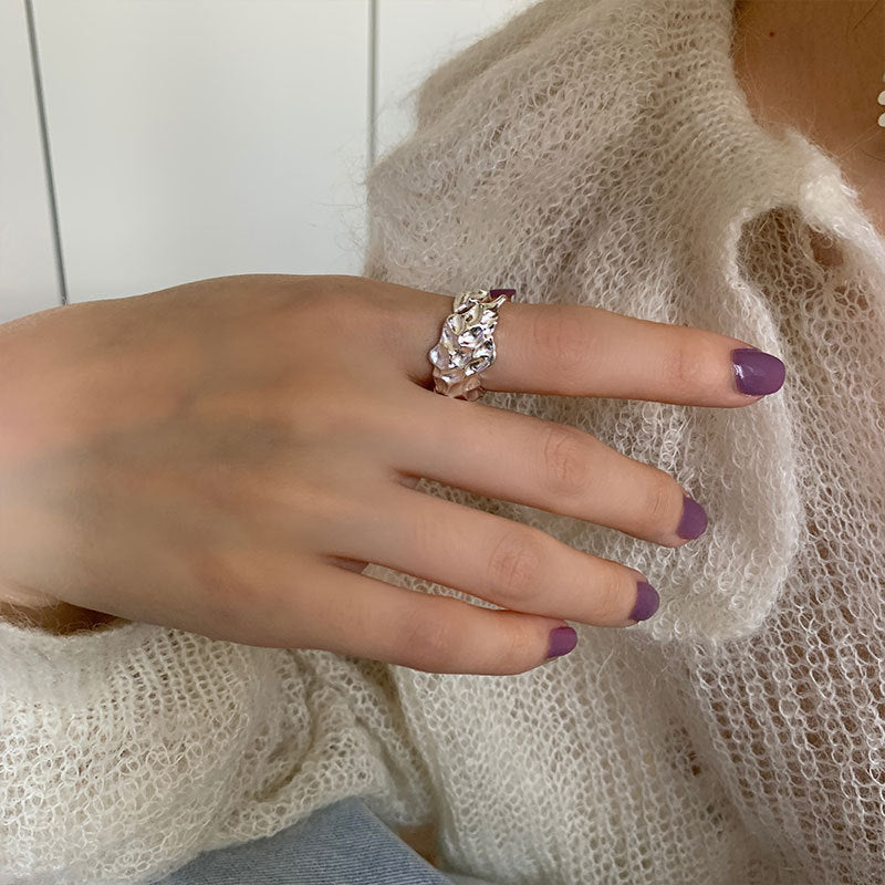 Damenring mit filigranem Blätterdesign Shop Nory