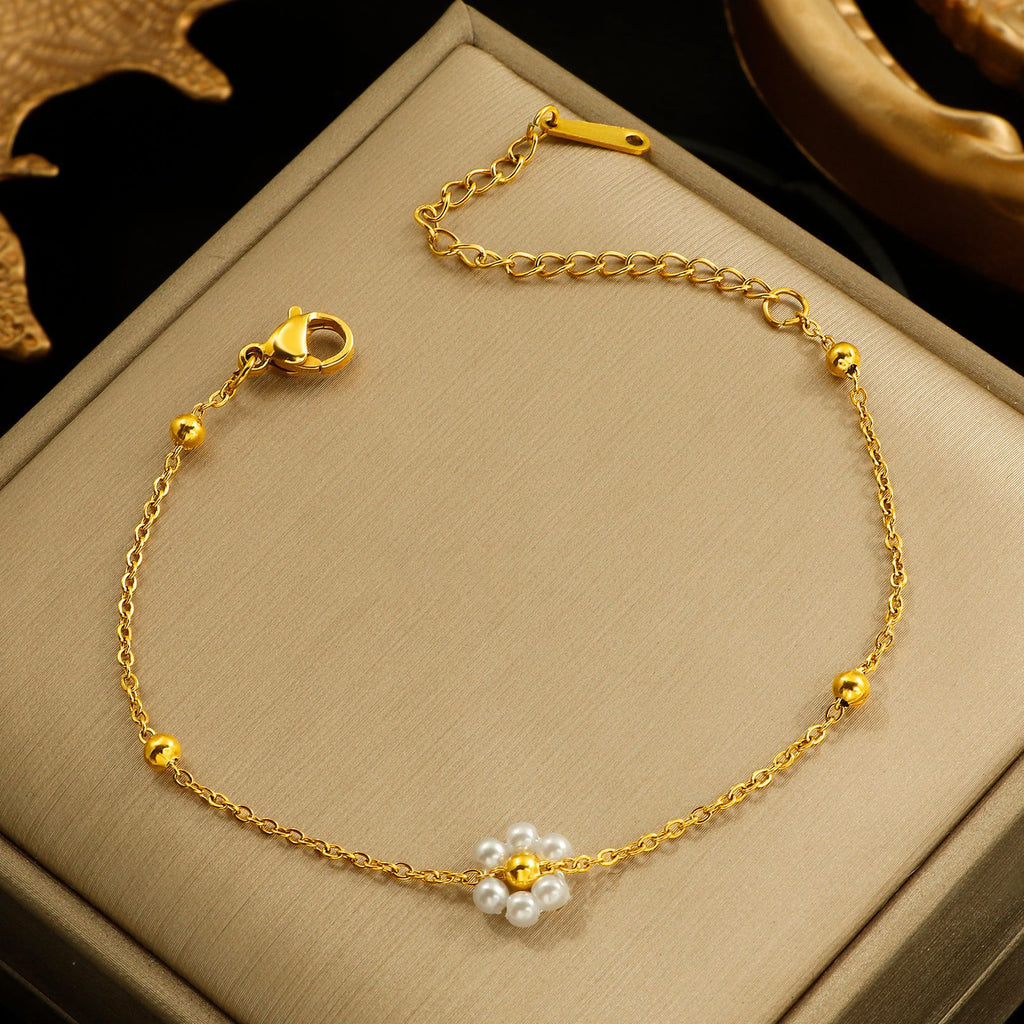 Damen elegante Halskette mit floralem Perlen-Design Shop Nory