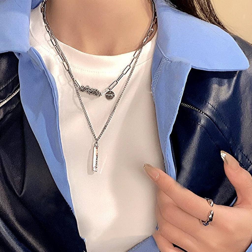 Damen elegante Halskette mit einzigartigem Gravuranhänger Shop Nory