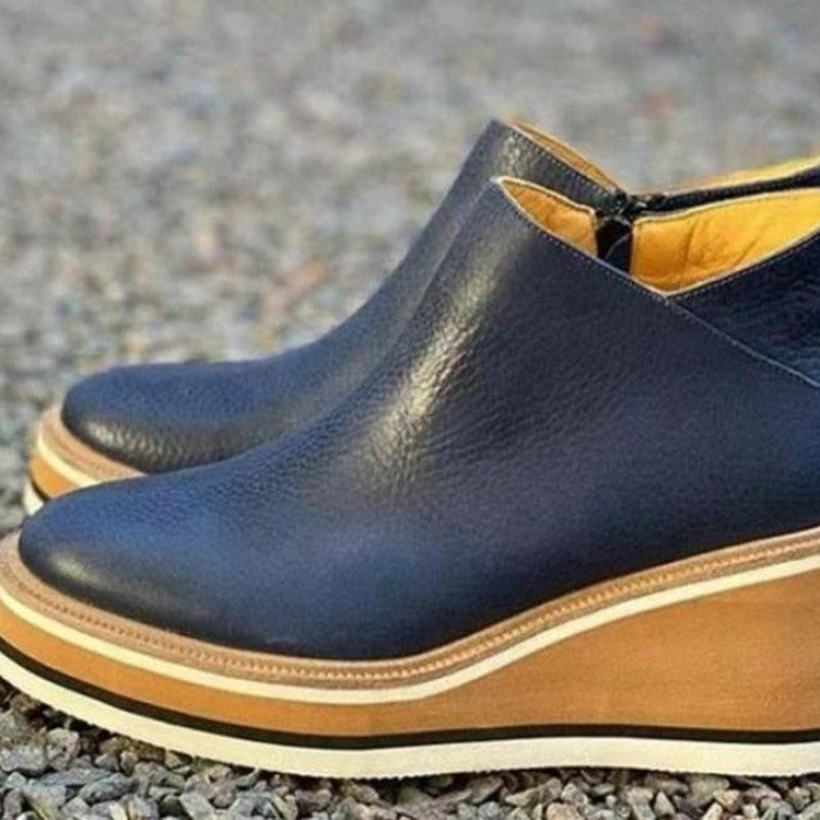 Damen Slip-On Ankleboots mit integriertem Keilabsatz, breiter Plateau-Laufsohle und seitlichem Reißverschluss Shop Nory