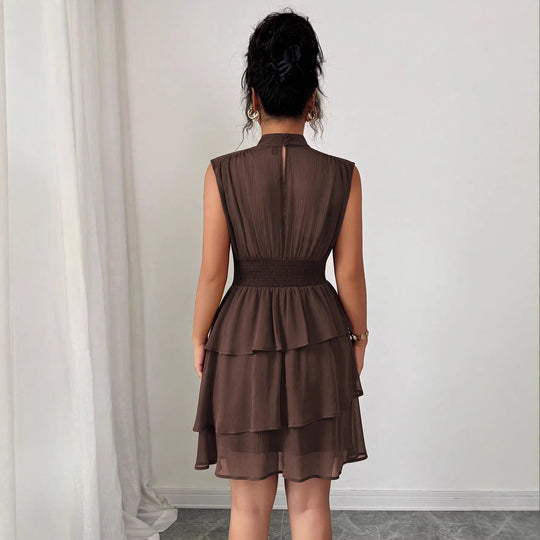 Damen Ärmelloses Chiffon-Stufenkleid mit Stehkragen und taillierter Raffung Shop Nory