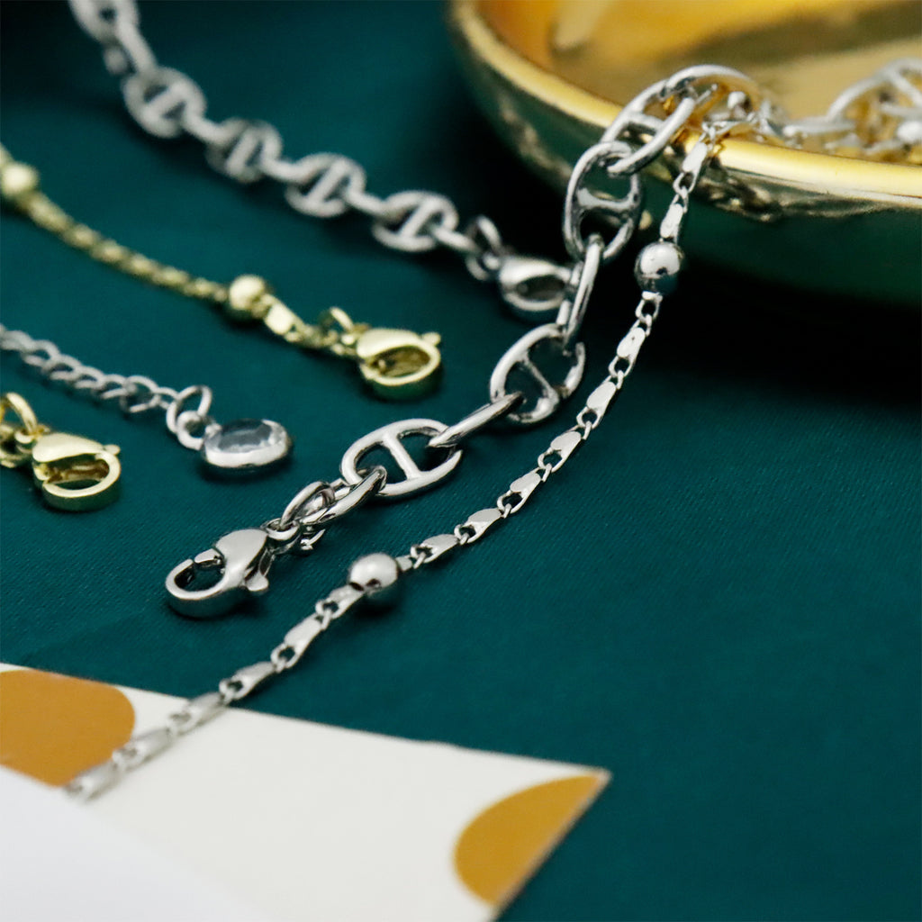 Damen Fußkettchen mit elegantem Doppelstrang-Design und funkelnden Zirkonia-Elementen Shop Nory