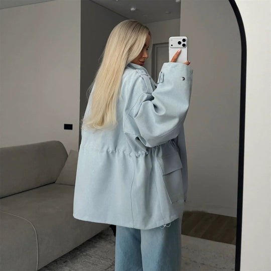 Damen Oversize Utility-Jacke mit Tunnelzugtaillierung, hohem Stehkragen und Pattentaschen Shop Nory