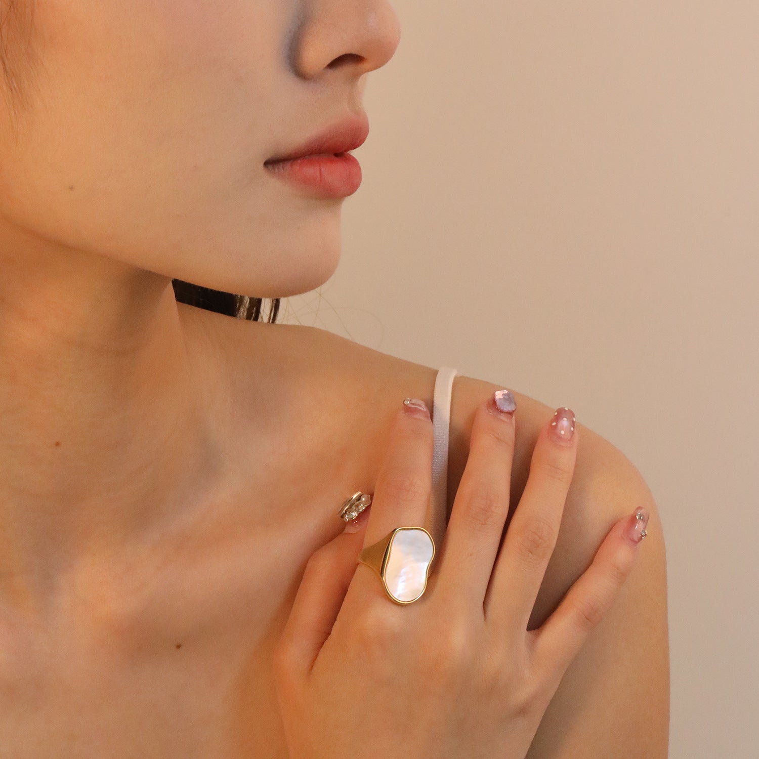 Damen Ring mit elegantem Muschelinlay Shop Nory