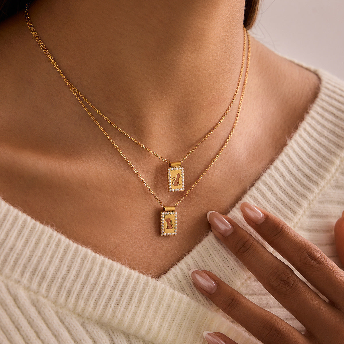 Damen Halskette mit elegantem Katzenanhänger aus hypoallergenem Edelstahl und verlängerbarem Design Shop Nory