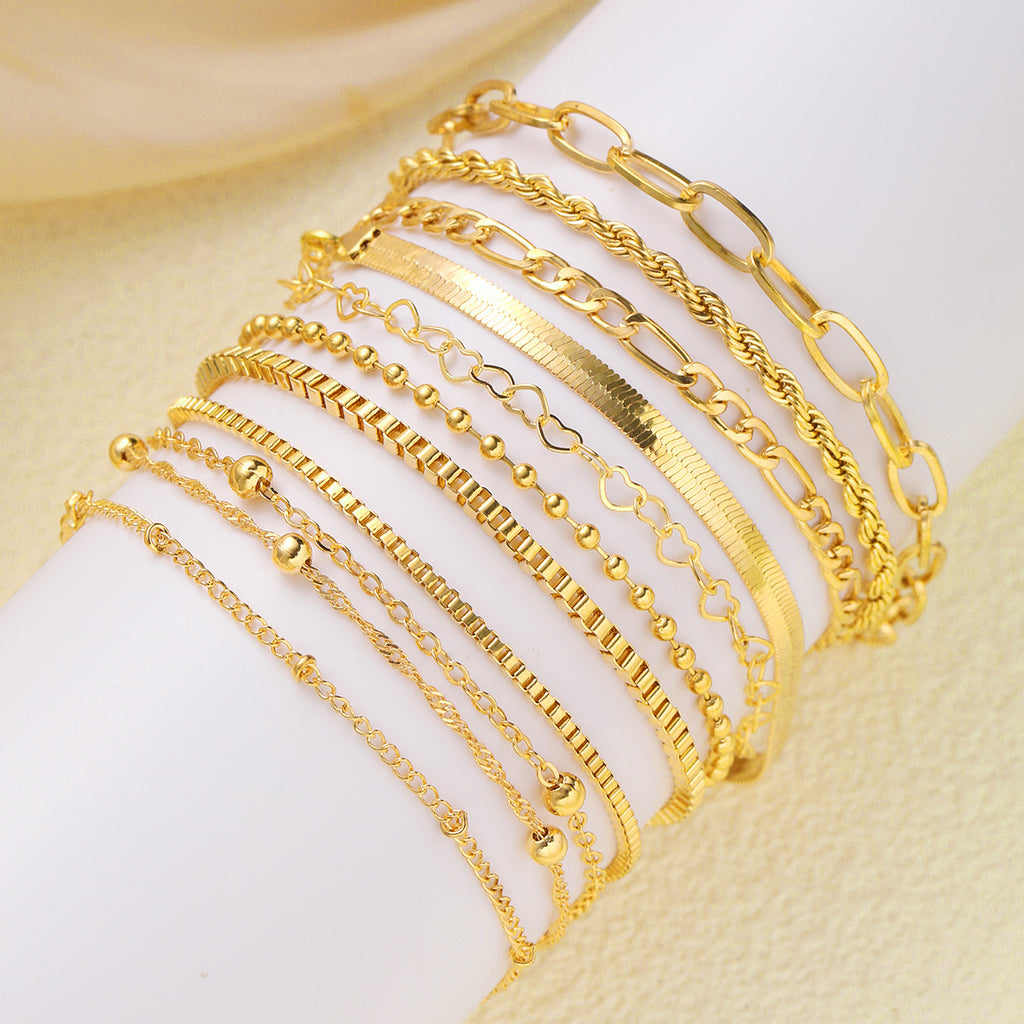Damen Armreif-Set mit filigranen Ketten und eleganten Designs Shop Nory