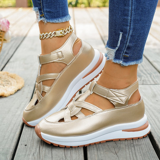 Damen Plateau‑Sneaker‑Sandale mit geschlossener Kappe und Klettverschluss Shop Nory