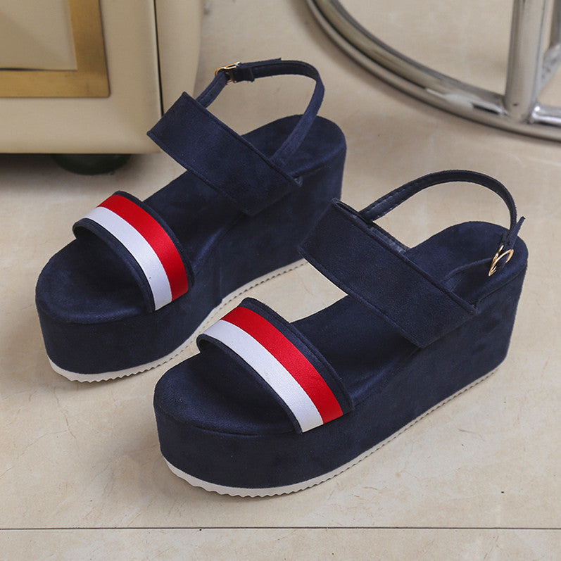Damen Plattform-Sandalen mit modischem Riemchen-Design