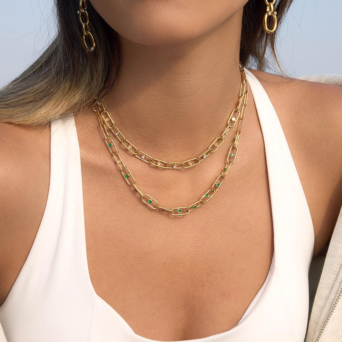 Damen Kette mit eleganten grünen Zirkonia und hypoallergener Edelstahlverarbeitung Shop Nory