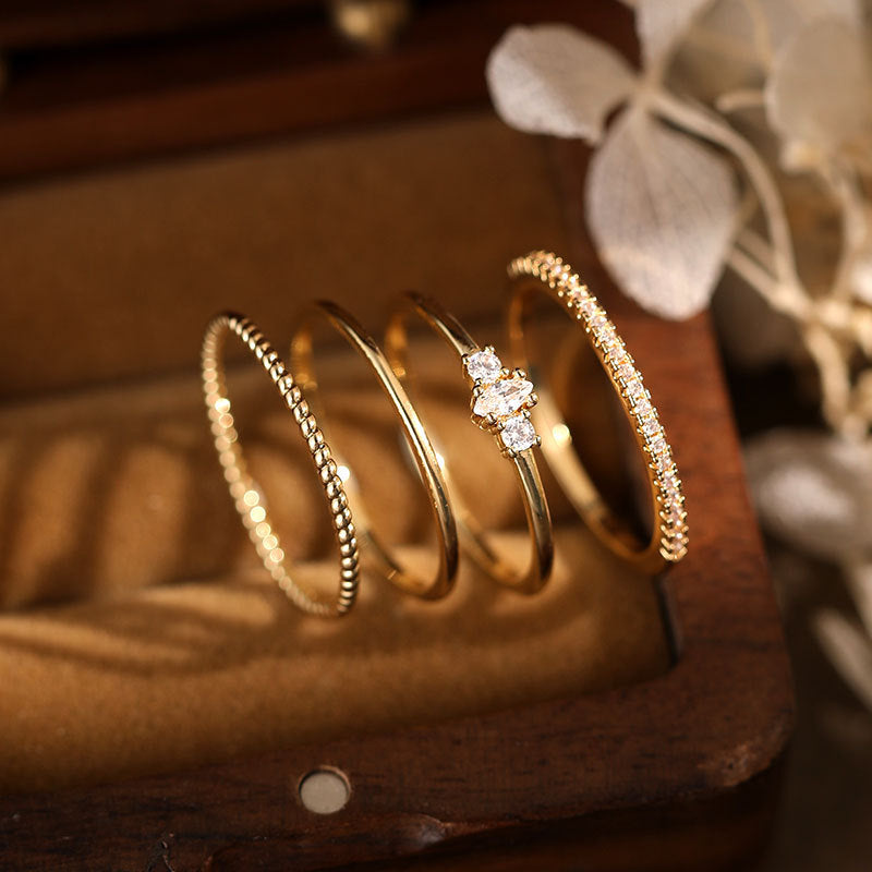 Damen Elegante und funkelnde Ring-Set mit Zirkonia Shop Nory