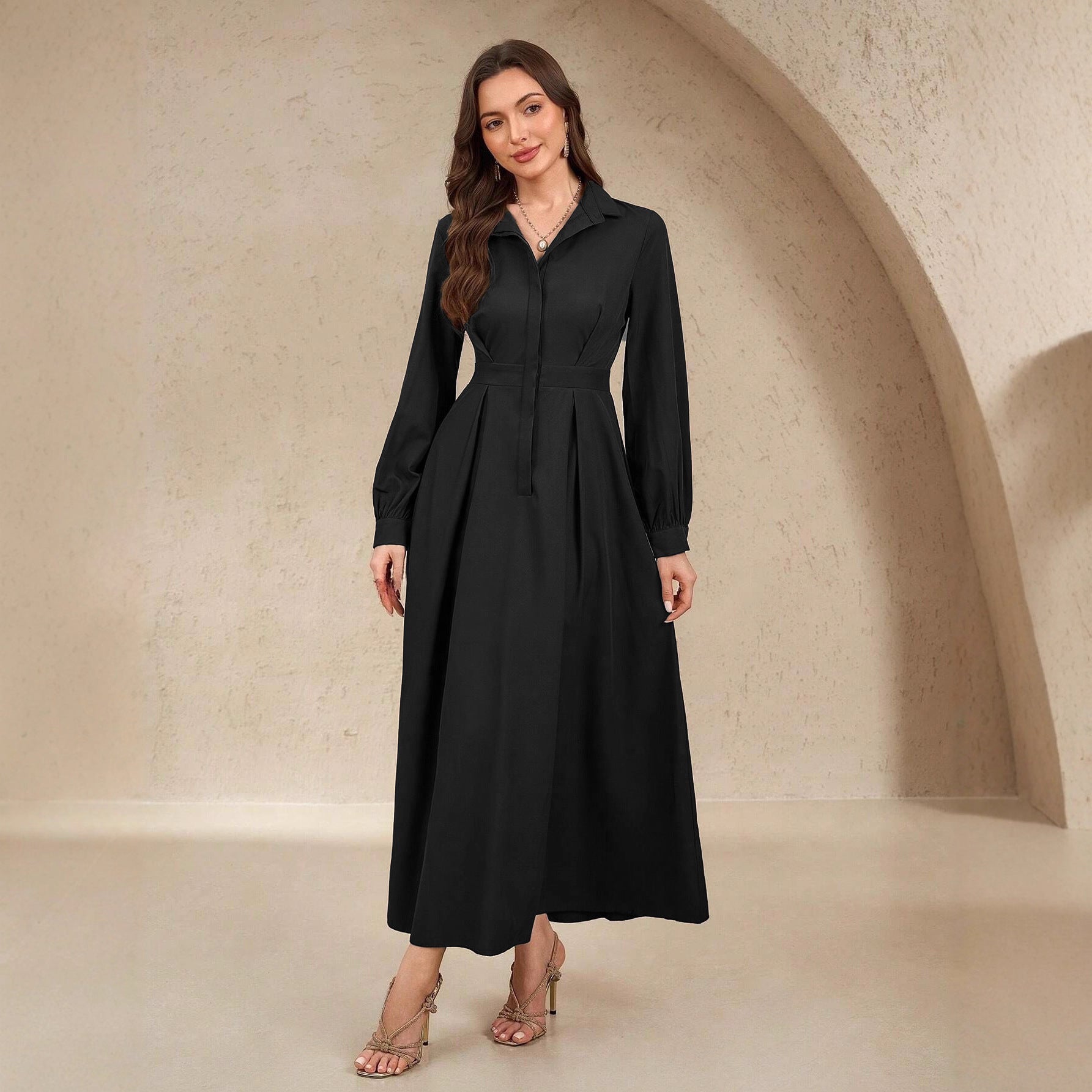 Damen Elegantes Hemdblusenkleid mit schwingendem Rock und praktischen Taschen