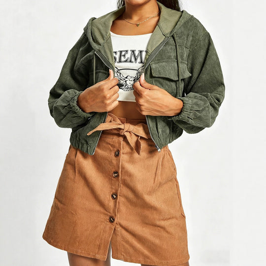 Damen Kurzjacke aus Cord mit Kapuze, Reißverschluss und aufgesetzten Brusttaschen Shop Nory