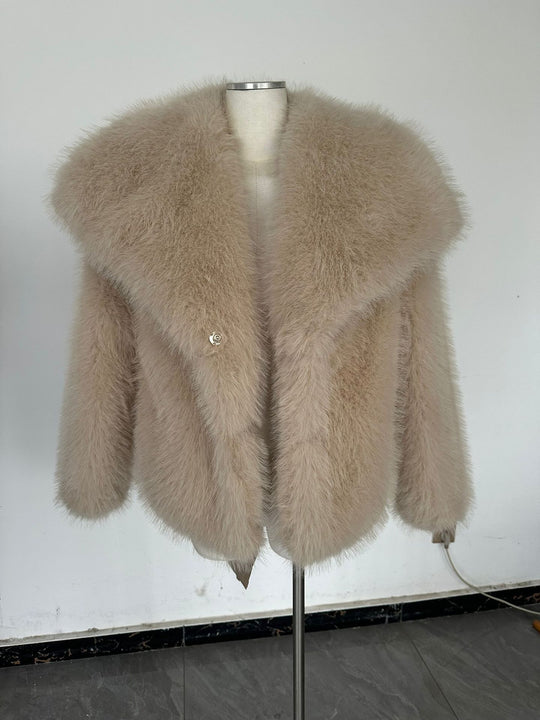 Damen Kurzbolero im Boxy-Cut aus veganem Shaggy-Kunstpelz mit XXL-Schalkragen Shop Nory