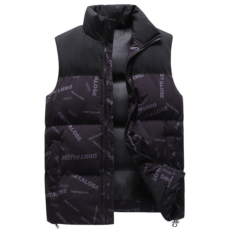 Herren Urban gesteppte Puffer‑Weste mit hohem Kragen, Kontrast-Schulterpartie und Allover‑Logodruck Shop Nory