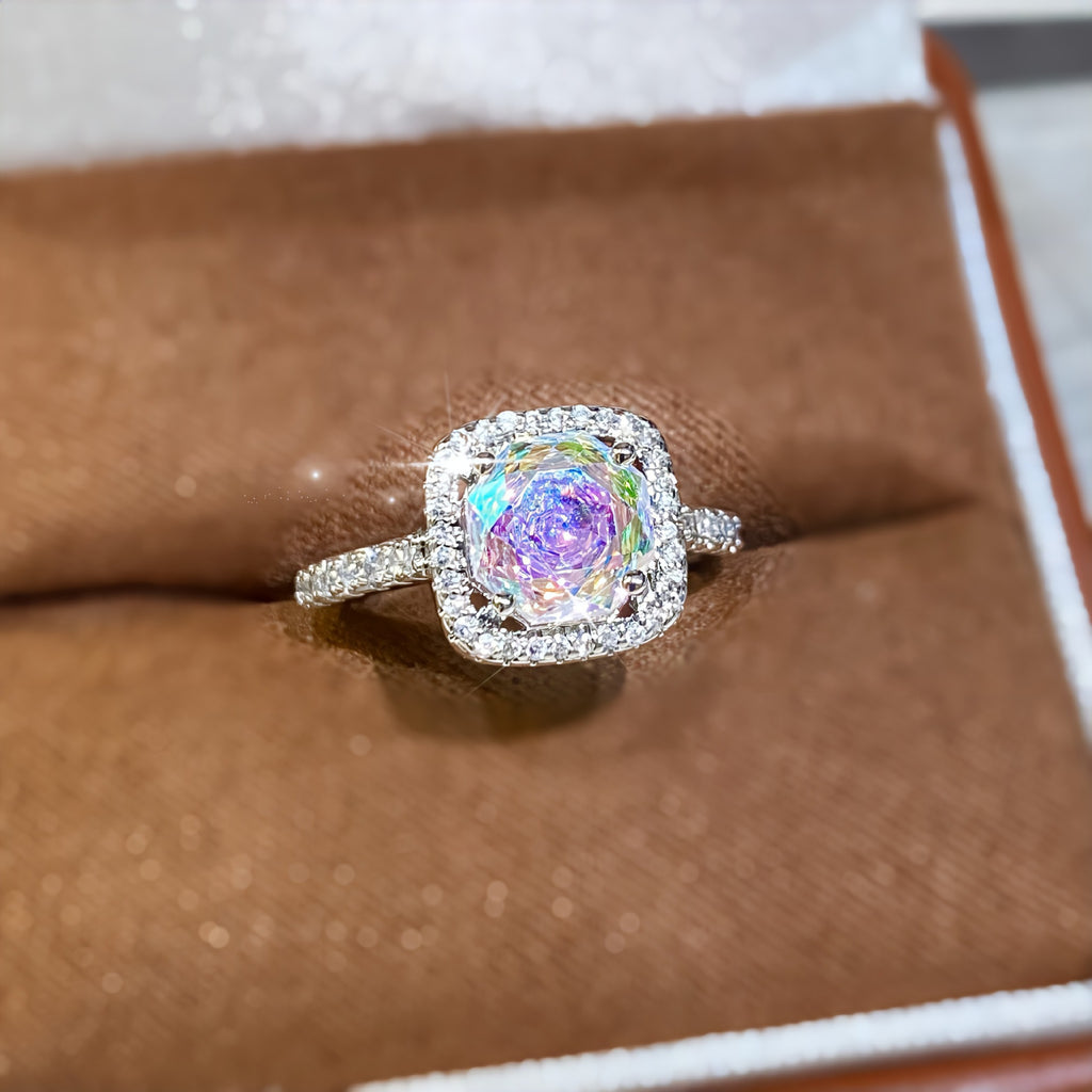 Damen glamouröser Schmuckring mit exquisitem Zirkonia-Besatz Shop Nory