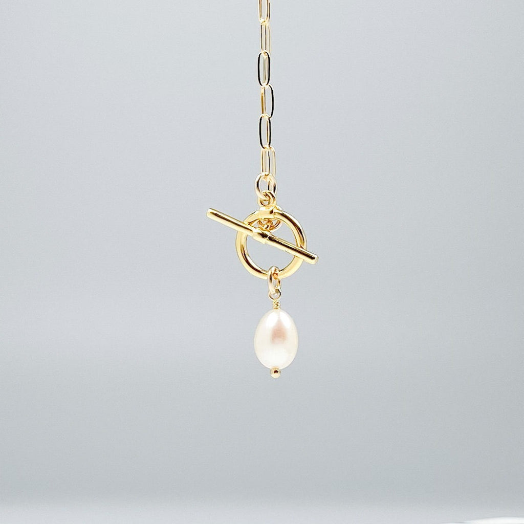 Damen Ohrhängerschmuck mit eleganter Perlenverzierung und zeitgemäßem Design Shop Nory