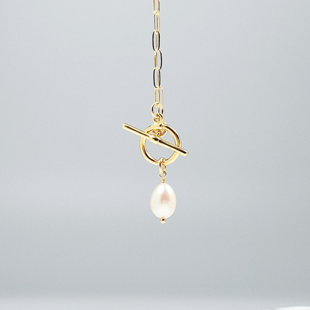 Damen Ohrhängerschmuck mit eleganter Perlenverzierung und zeitgemäßem Design Shop Nory