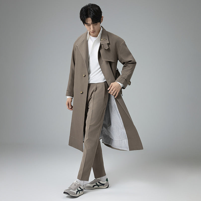 Herren Langer moderner Trenchcoat aus leichtem Twill mit verdeckter Knopfleiste und Taillenriegel Shop Nory