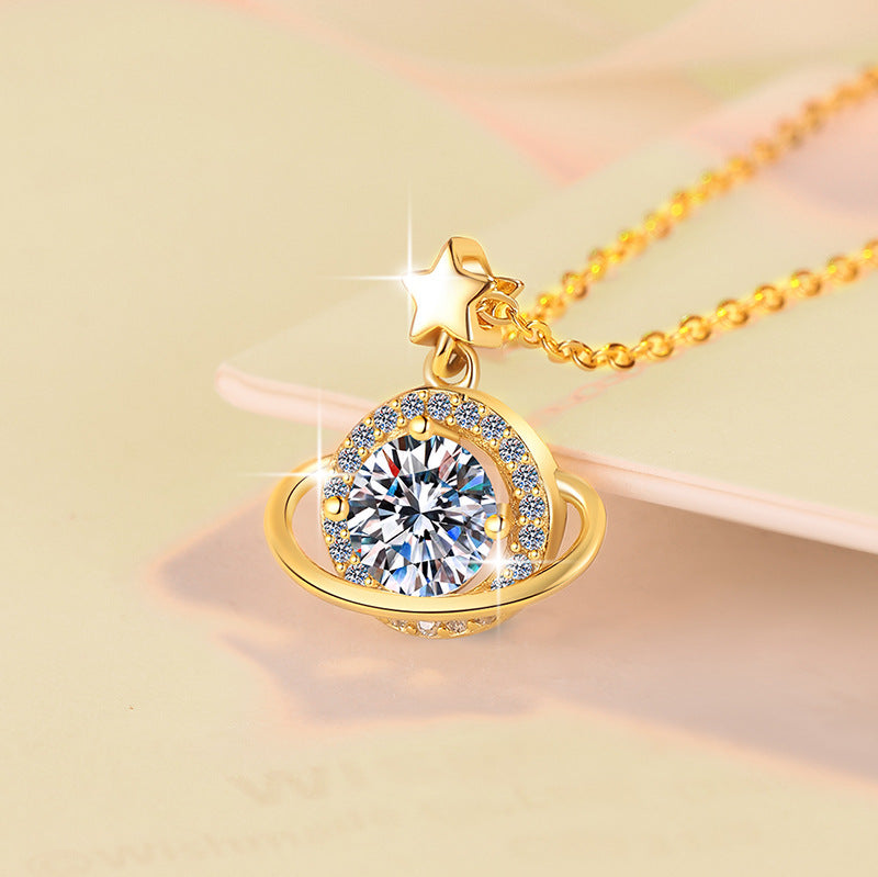 Damen Halskette mit funkelndem Planetaranhänger und hochwertigem Zirkonia Shop Nory