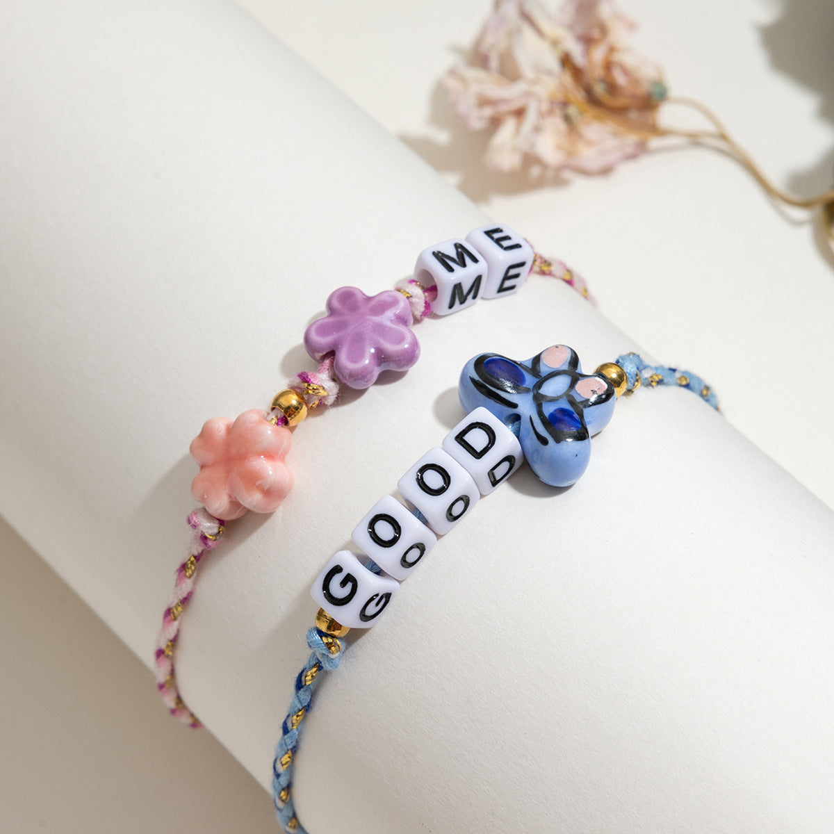 Damen Armband mit handgefertigten Perlen und verstellbarem Verschluss Shop Nory